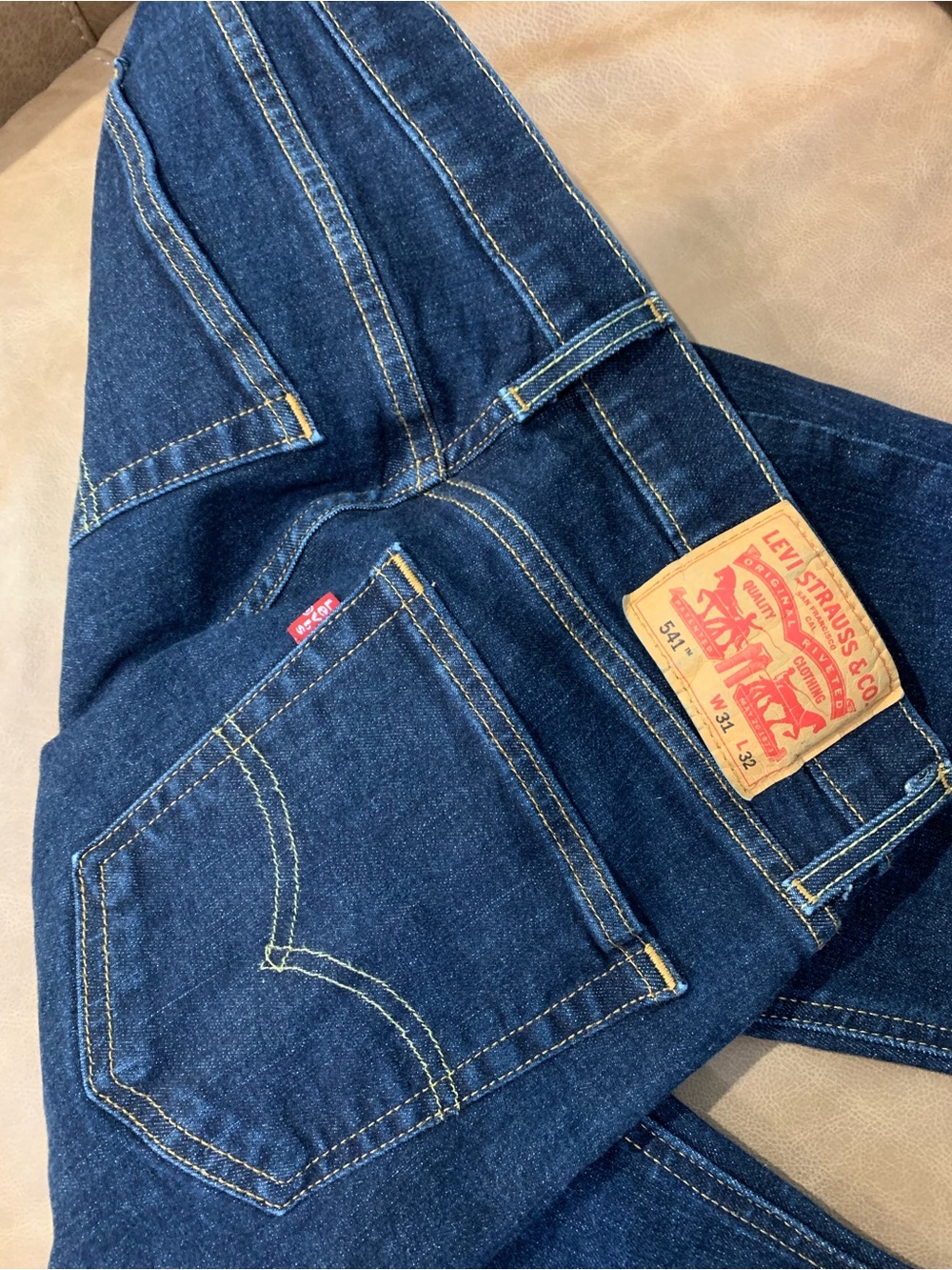 Levi's 541 31x32 Men's Deep Indigo Straight Jeans